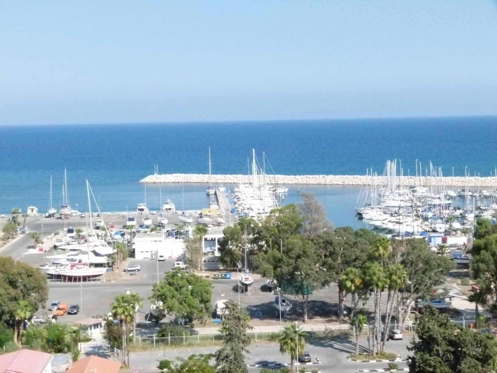 Aphrodite Heights Larnaca Exterior photo